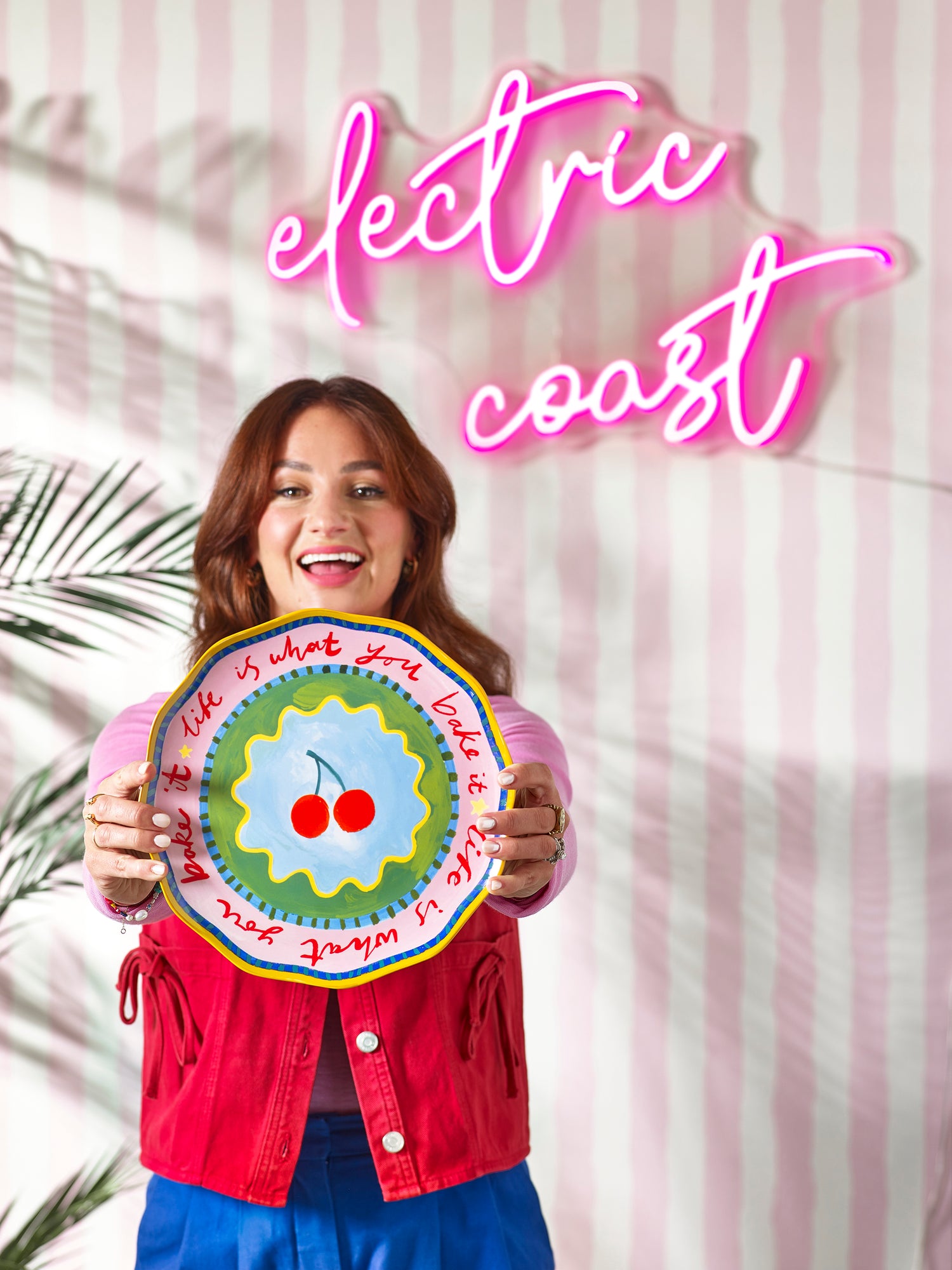 Eleanor Bowmer Electric Coast Cake Plate