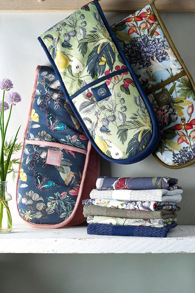 Kew Gardens Bee Floral Double Oven Glove