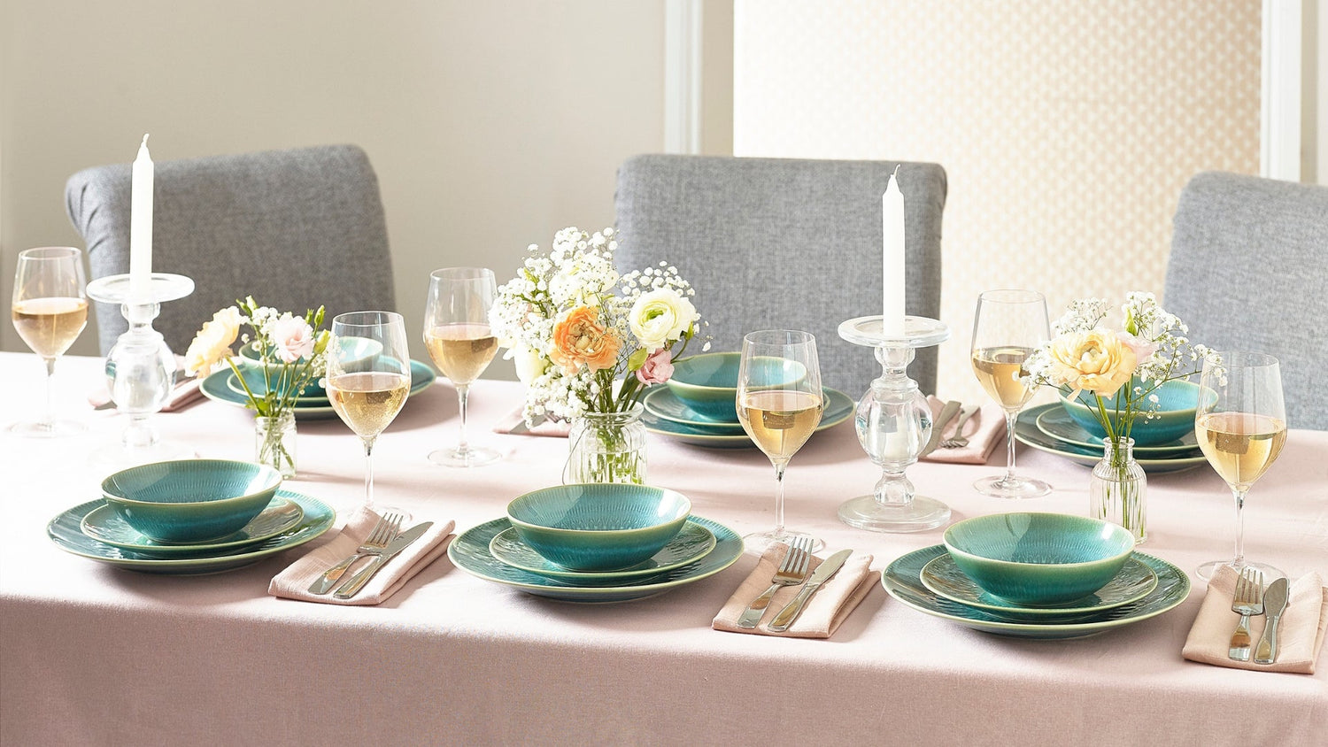 Pure Table Top Spring Tablescape