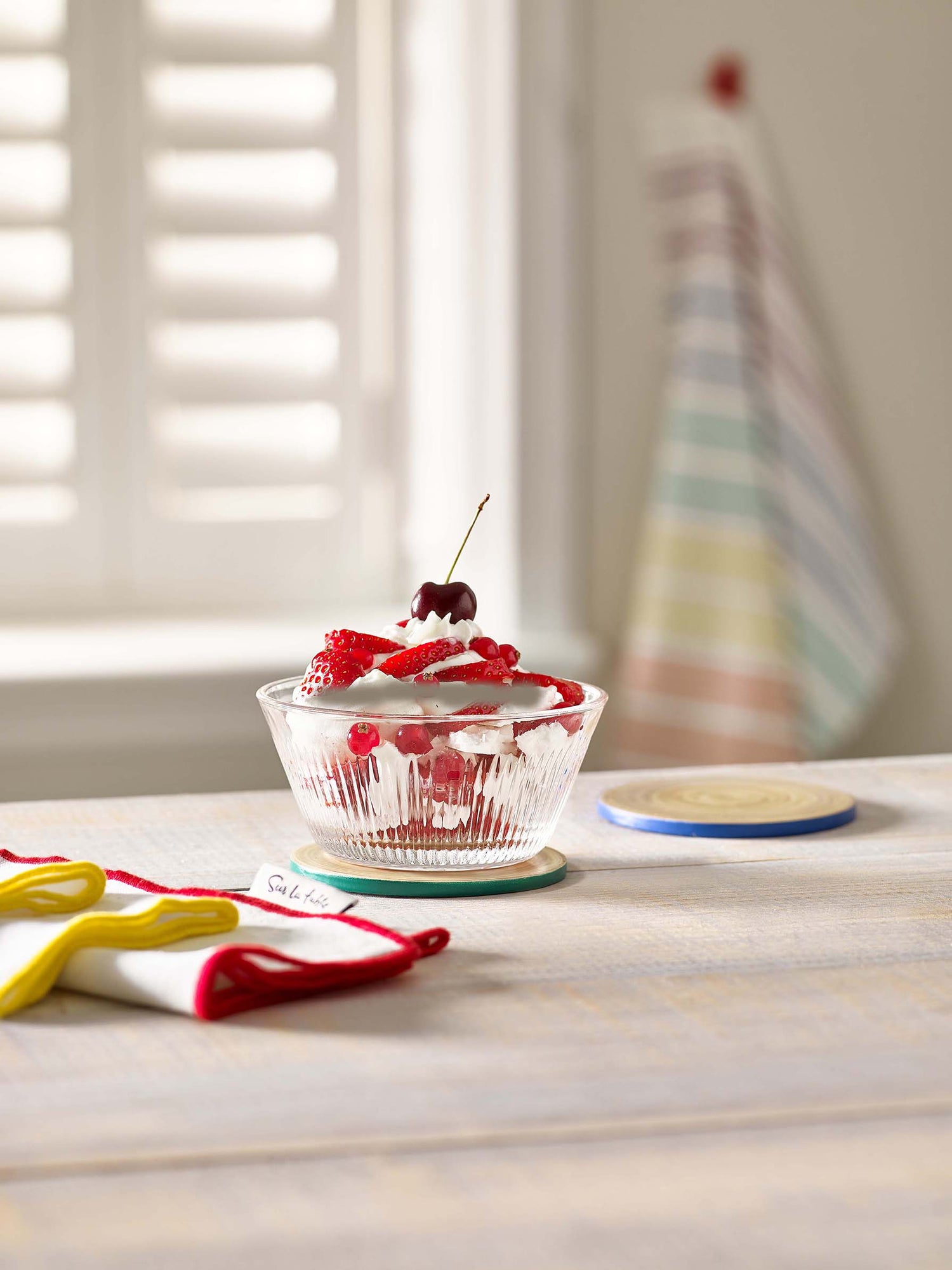 Sur La Table Set of 4 Dessert Bowls