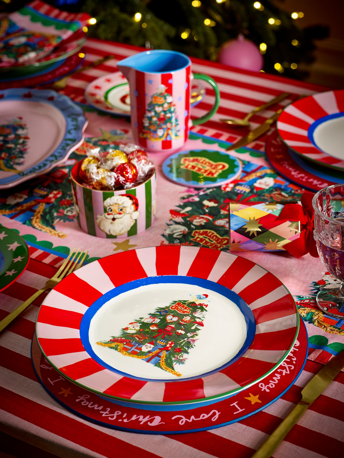 Eleanor Bowmer Fabulously Festive Dinner Plate
