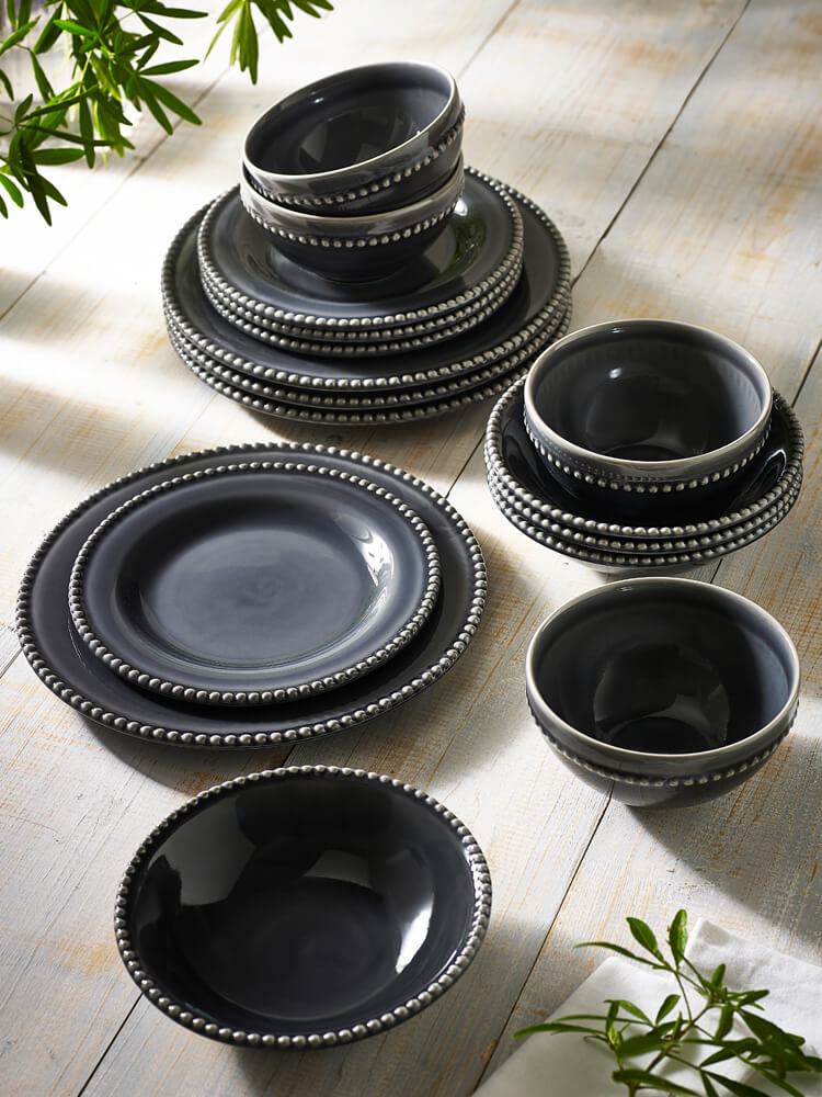 MM Living Grey Bobble Dinnerware Set