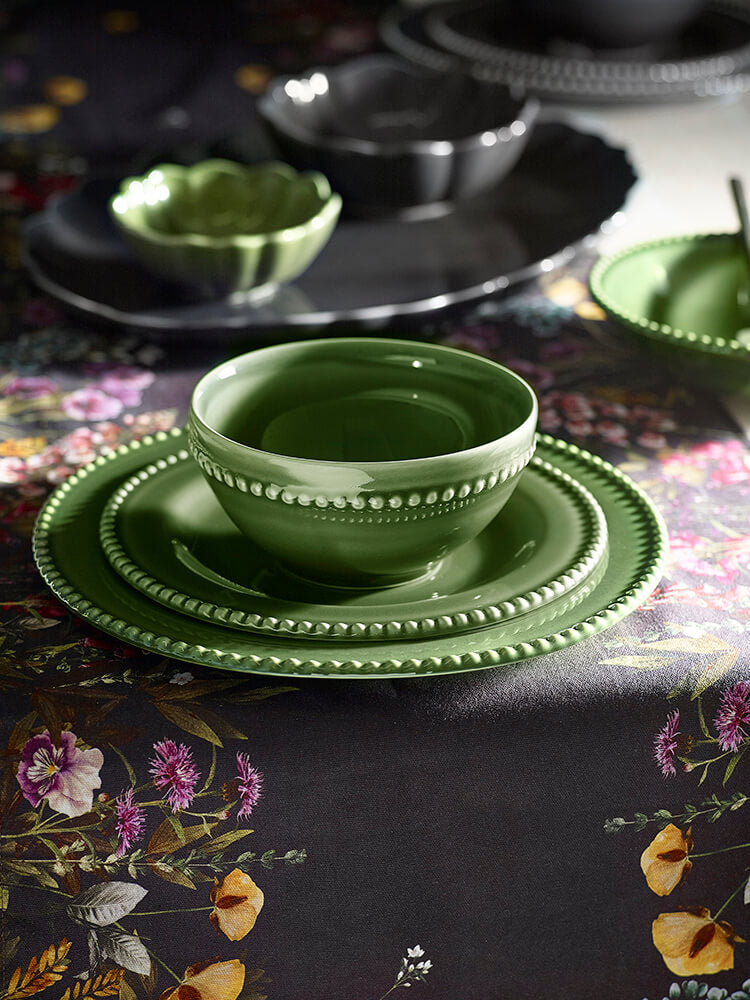 Green dinnerware set hotsell